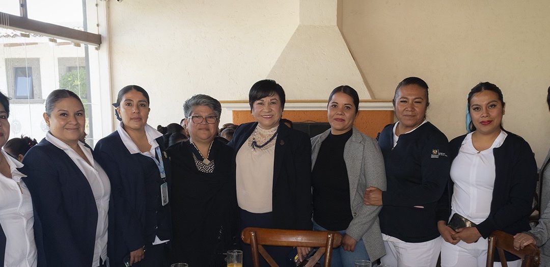 Reconocen autoridades profesionalismo y desempeño de Enfermería de la Jurisdicción No. 2