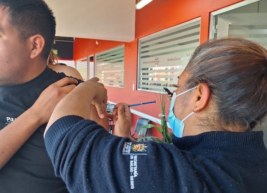 Aplicadas 444 mil 932 dosis de vacuna contra influenza