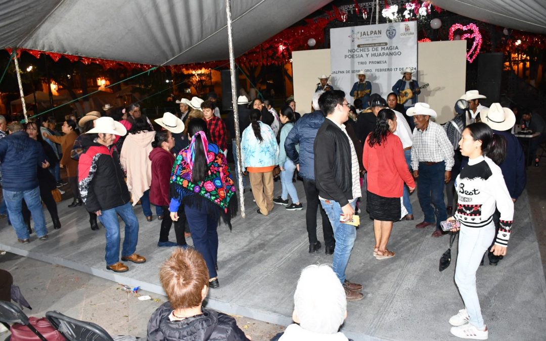 Una noche de huapango bajo las estrellas en Jalpan de Serra