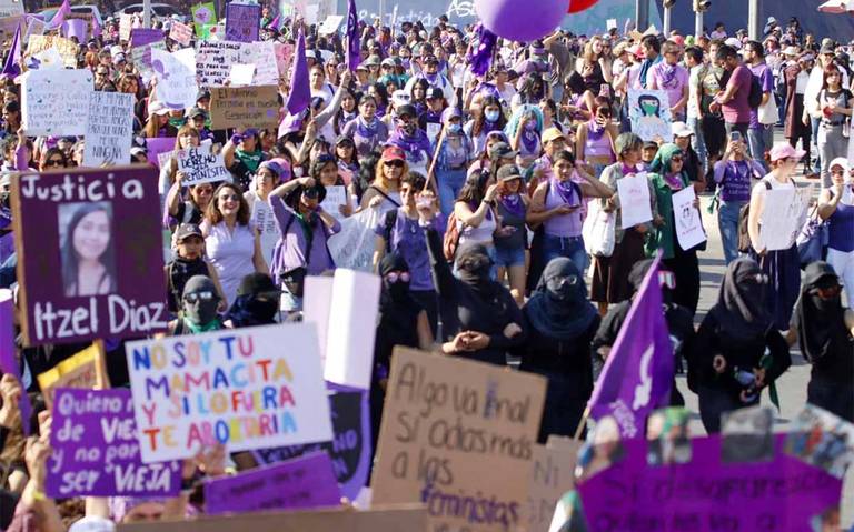 Tragedia en la Marcha del 8M: Mujer fallece por paro cardiorrespiratorio en la Ciudad de México