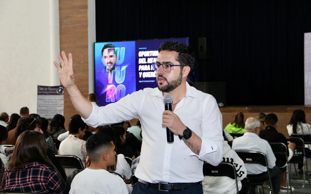 AD CONVOCA A LOS JÓVENES A VOTAR PARA QUE SEA LA POLÍTICA UNA VOCACIÓN PARA CUIDAR DE QRO.