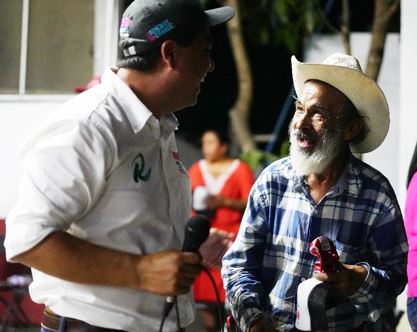 Atenderemos las necesidades del  comercio local: Rubén Hernández