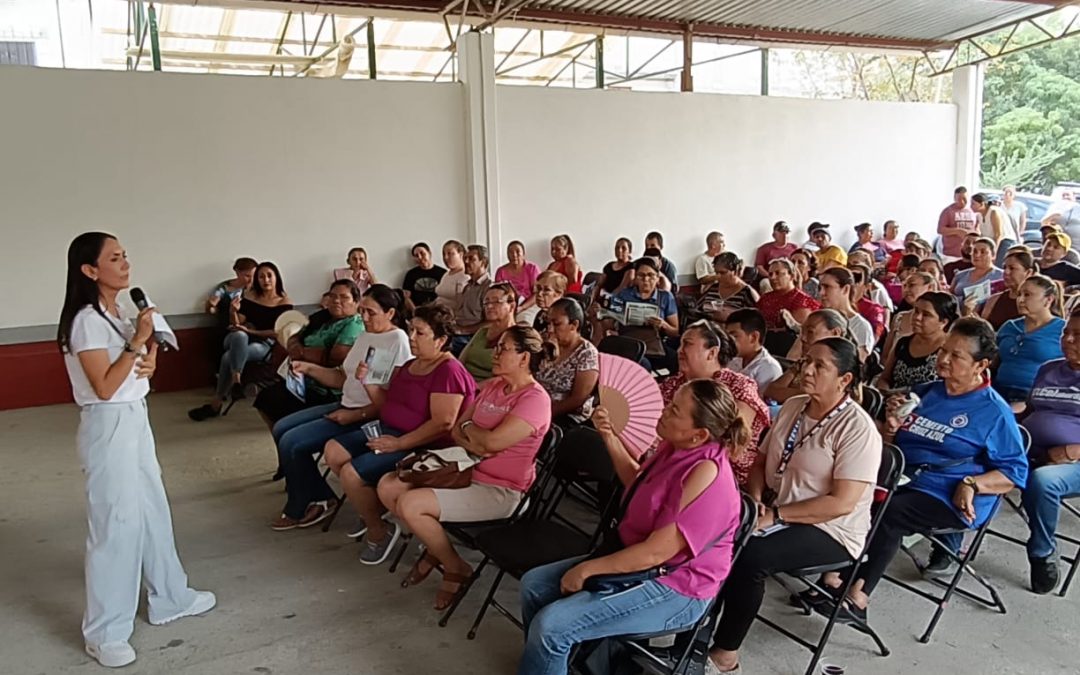 Total respaldo ofrece Selene Salazar al STSMJS
