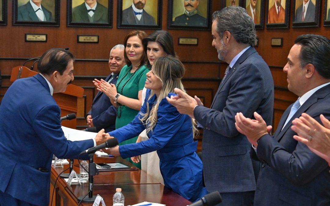 Conmemora Colegio de Abogados Litigantes de Querétaro 52 años en favor de la justicia
