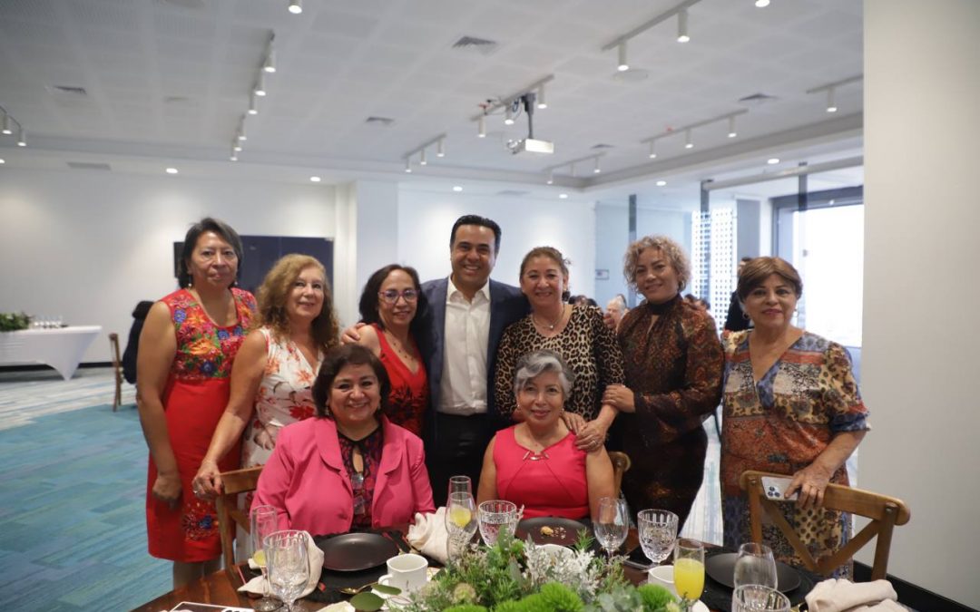 El Voluntariado del DIF Municipal celebró el Día de las Madres