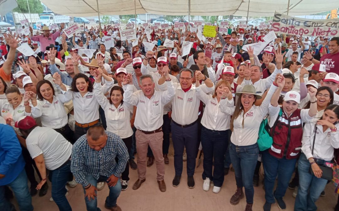 ¡Hasta la victoria!: Lomelí