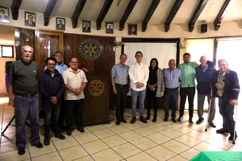 Realiza SESA sesión de trabajo a favor de la salud mental con integrantes del Club Rotario de Querétaro