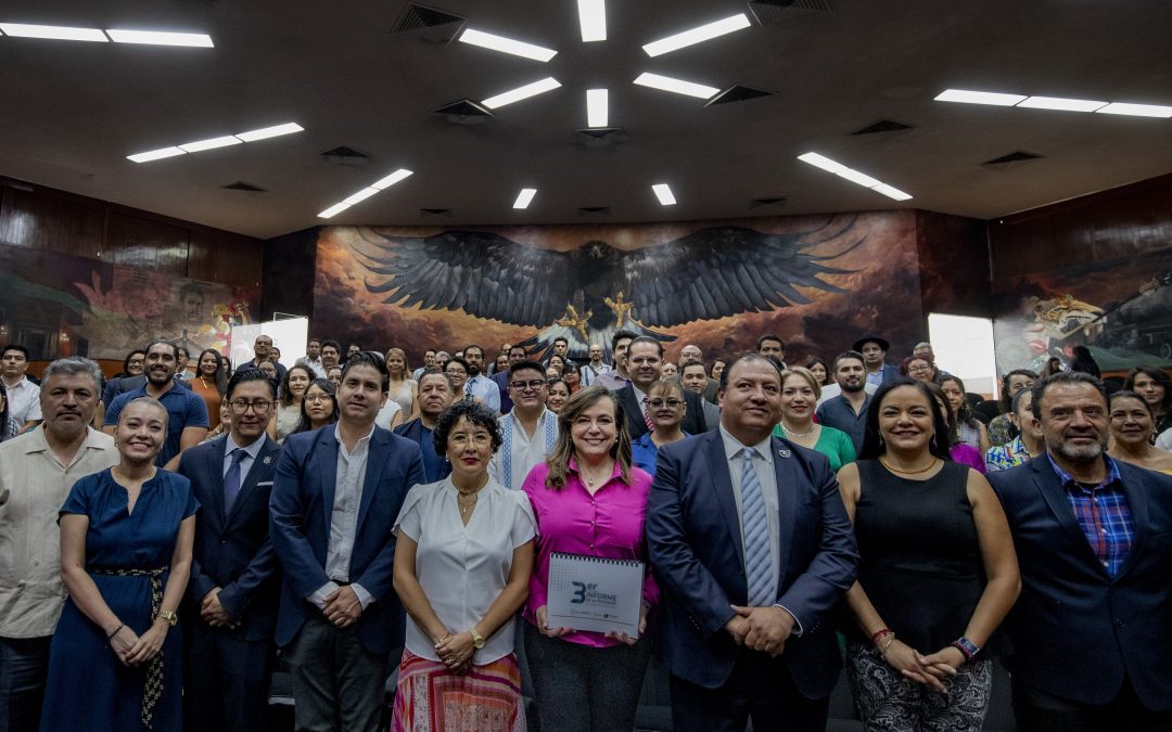 Presenta Facultad de Derecho Informe de Actividades 2021-2024