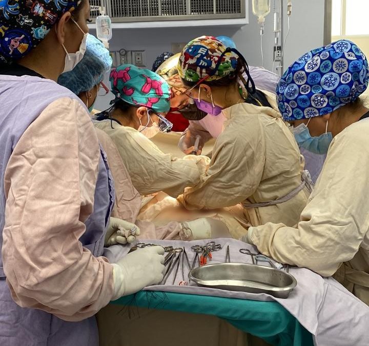 Realiza Secretaría de Salud trasplante en el HENM