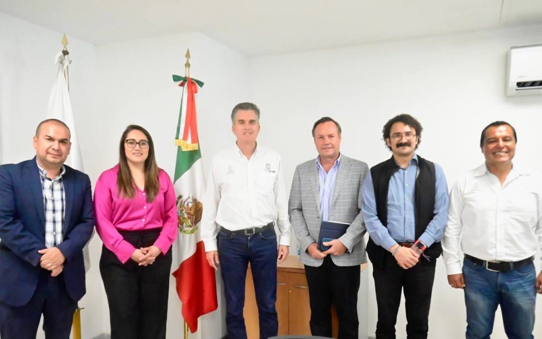 Titulares de SEDESOQ, AMEQ y CEA consolidan padrón único de beneficiarios