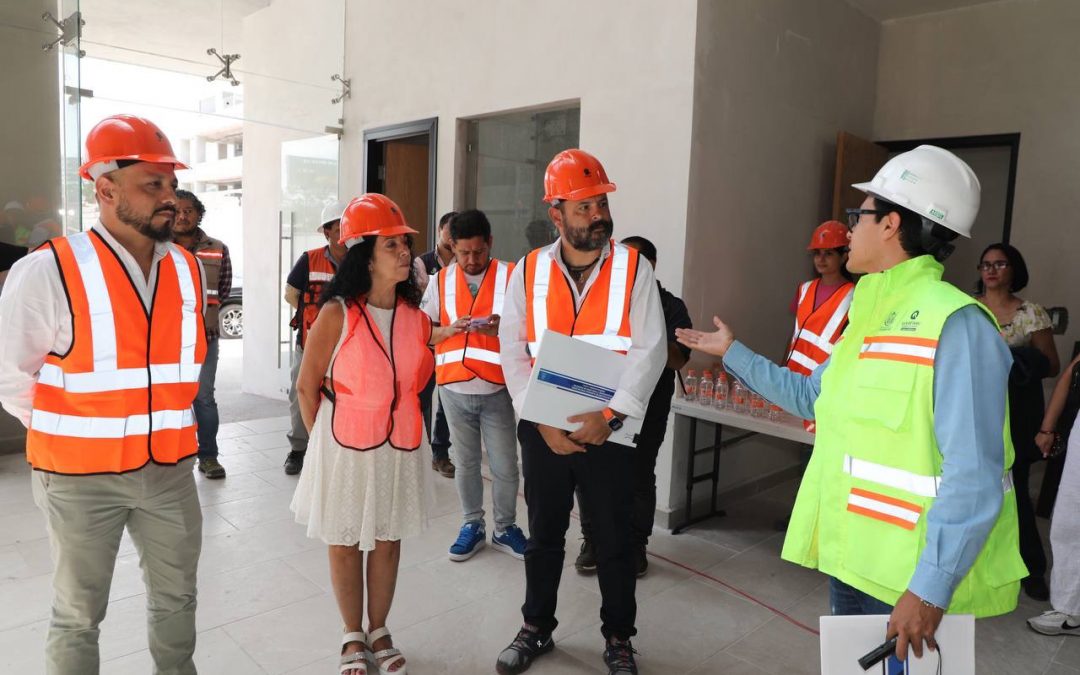 Supervisan autoridades del SNDIF y SEDIF Querétaro construcción de albergues asistenciales
