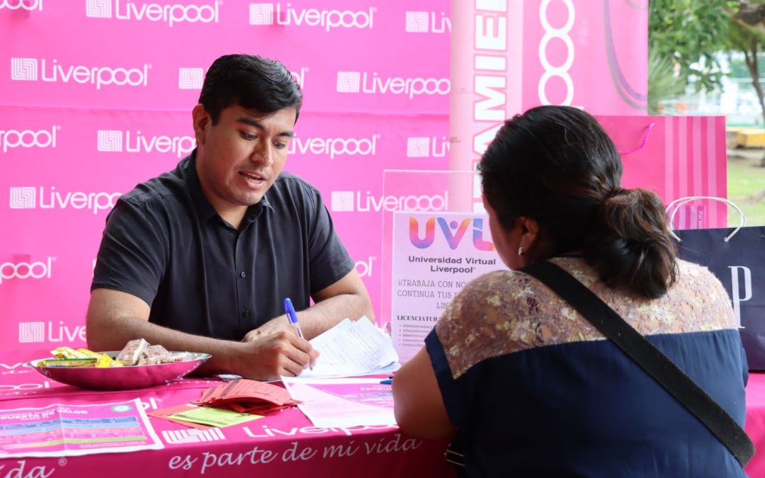 Ofertan empresas vacantes en Jornada Aquí Contigo