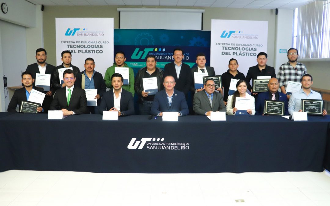 Capacita UT San Juan a empresas del ramo de plásticos