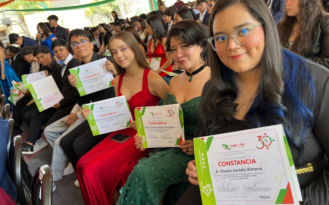 Más de dos mil 700 jóvenes concluyeron estudios en CECyTEQ