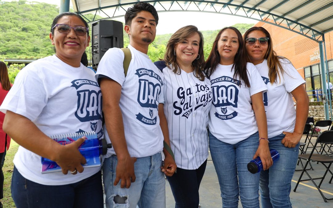 Encabeza Rectora bienvenida para estudiantes UAQ, en la Sierra Gorda