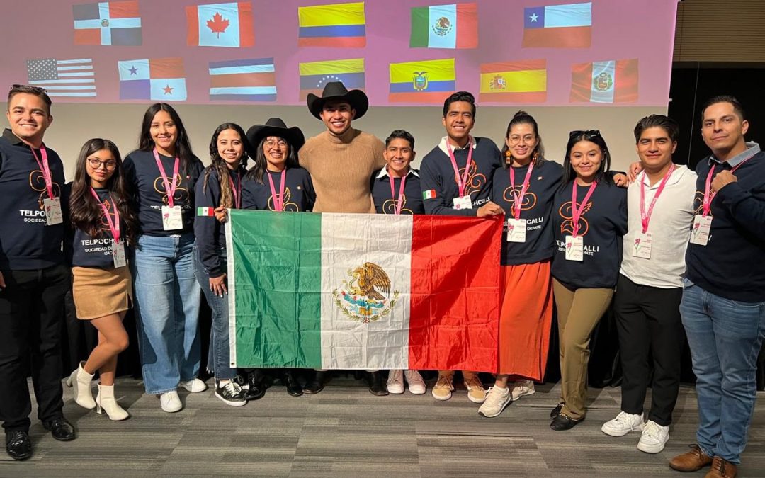 Participa Sociedad de Debate UAQ  en Campeonato Mundial Universitario