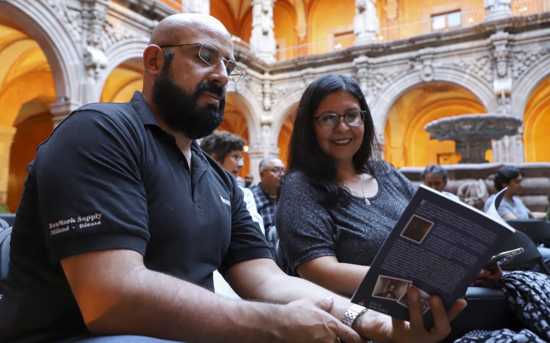 Colabora UAQ con historias y testimonios  para nuevo lanzamiento editorial
