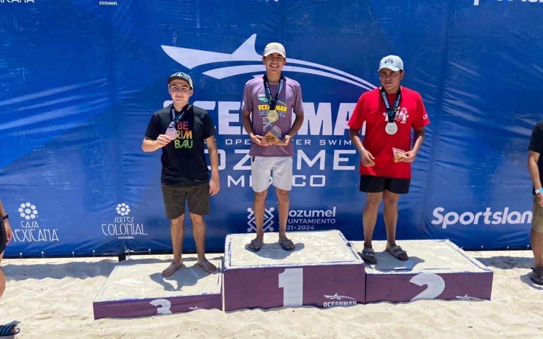 Nadador queretano gana competencia en aguas abiertas