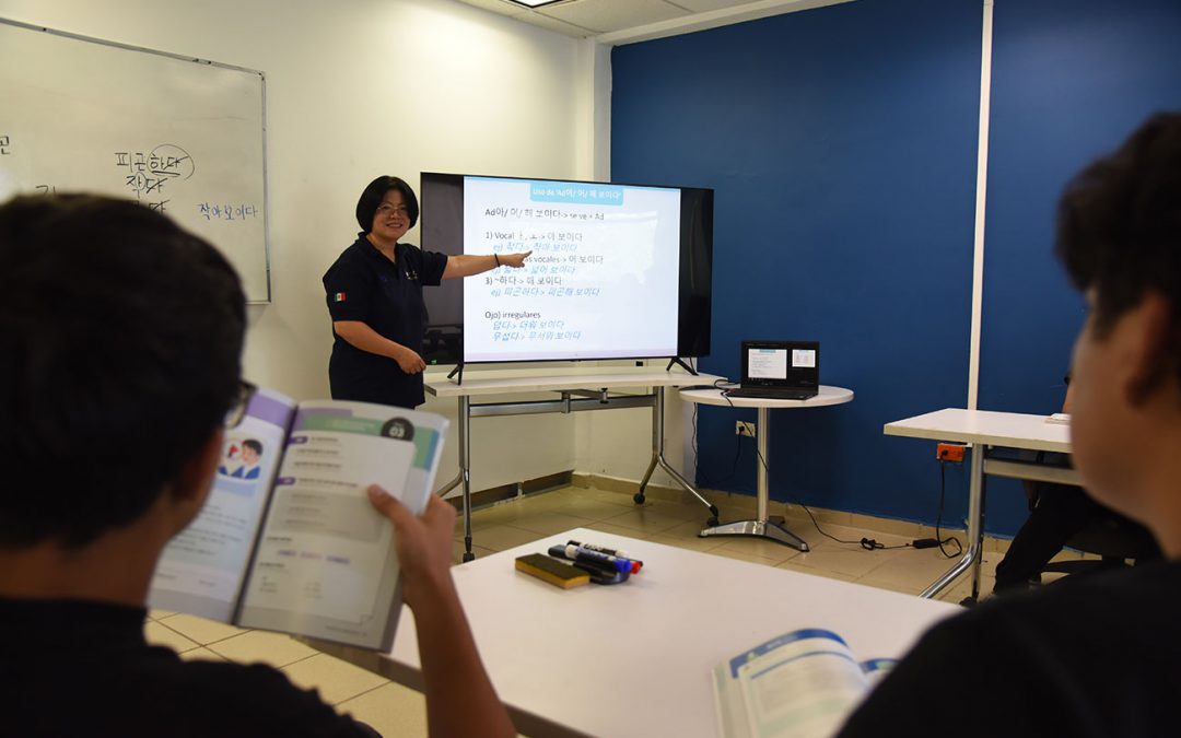 Invita UTEQ a estudiar coreano en el Instituto Rey Sejong