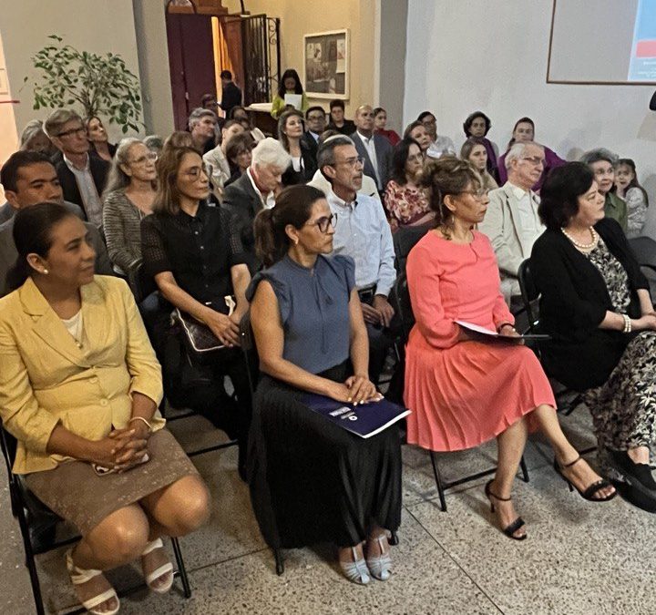 Celebra SECULT décimo aniversario de la Fundación Carol Rolland