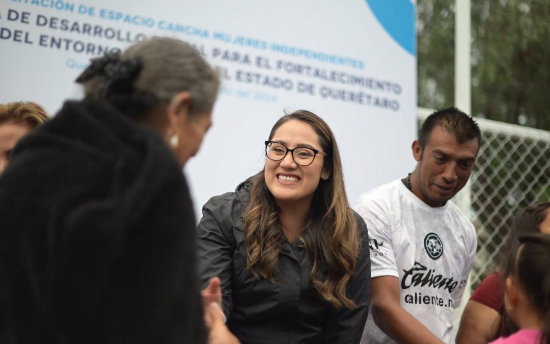 Rehabilita SEDESOQ canchas deportivas