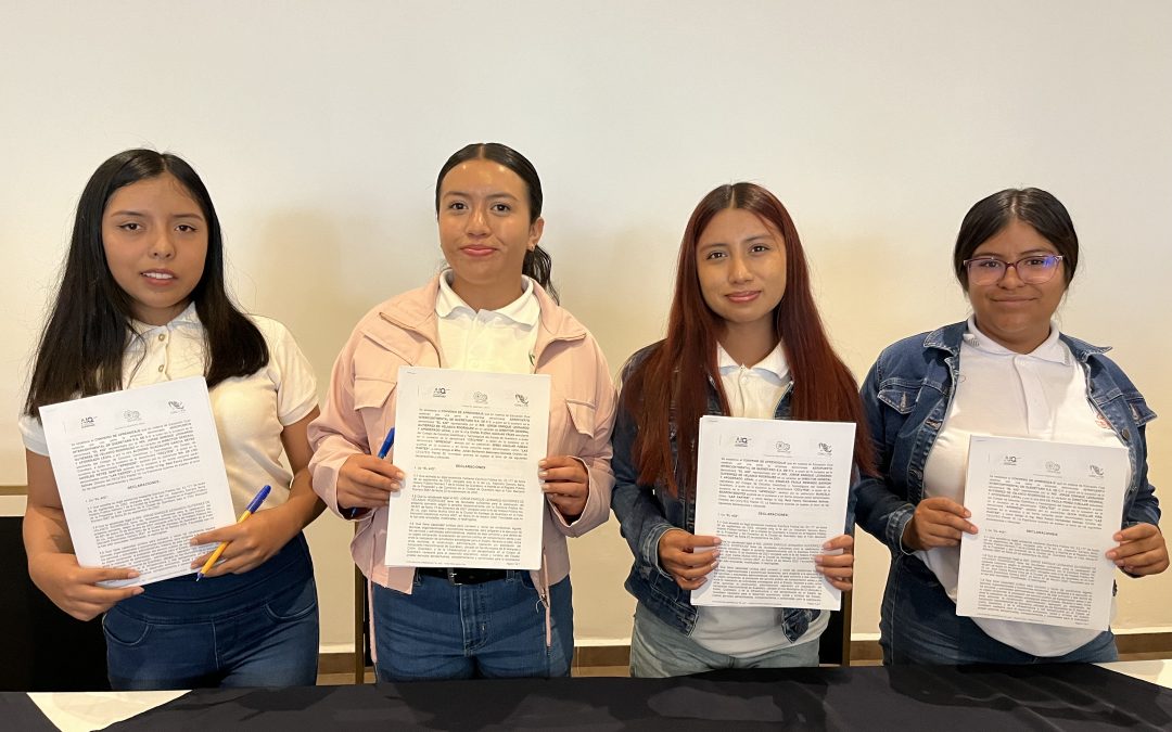 Fortalecen CECyTEQ y AIQ proceso de Educación Dual