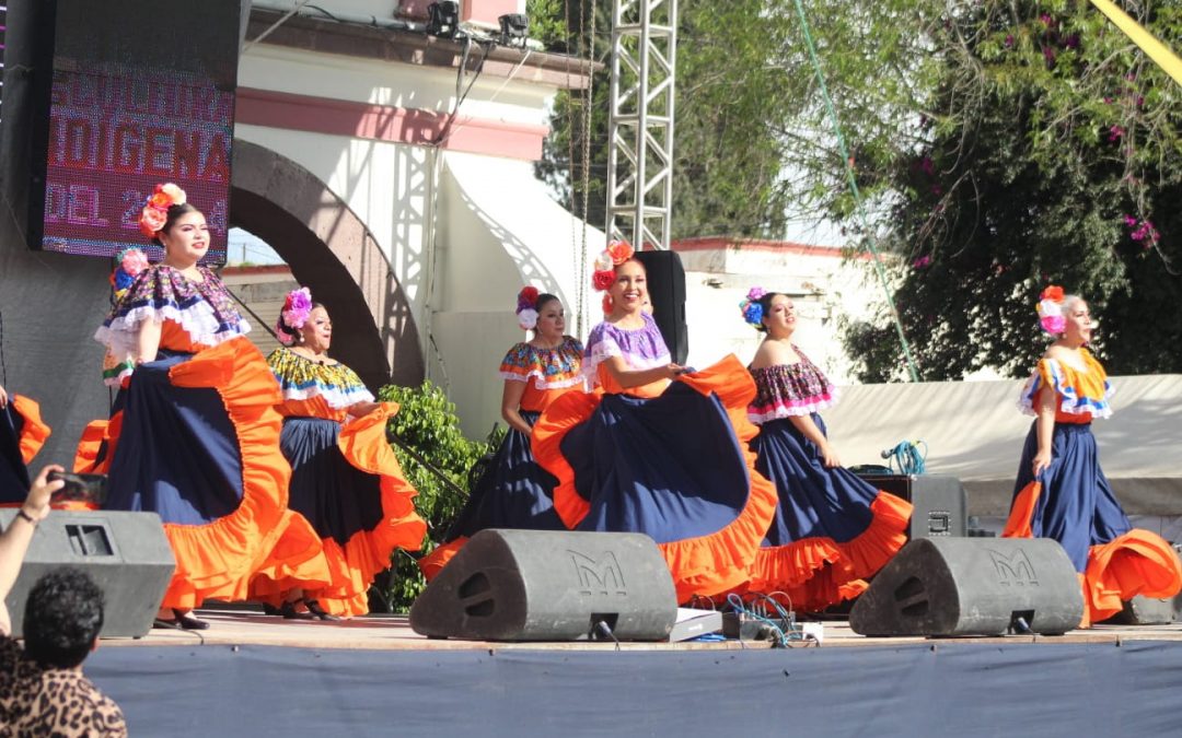 Celebra UAQ 3er. Festival de Cultura Indígena, en Amealco