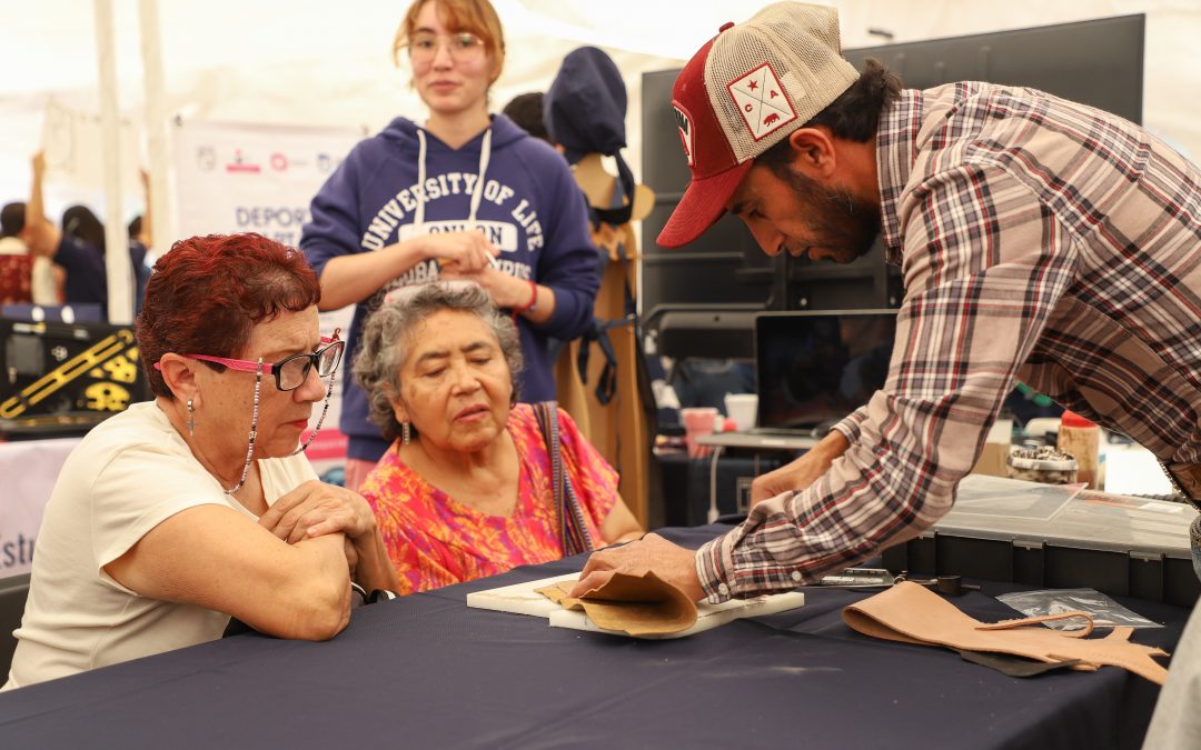 Fomenta UAQ la vejez saludable   con Feria del Adulto Mayor 2024