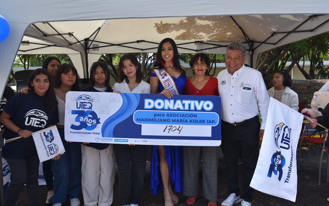 Entrega Comunidad Universitaria UTEQ donativo a Casa Hogar