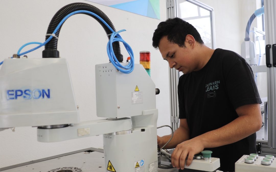 Abre Politécnica de Santa Rosa convocatoria de admisión