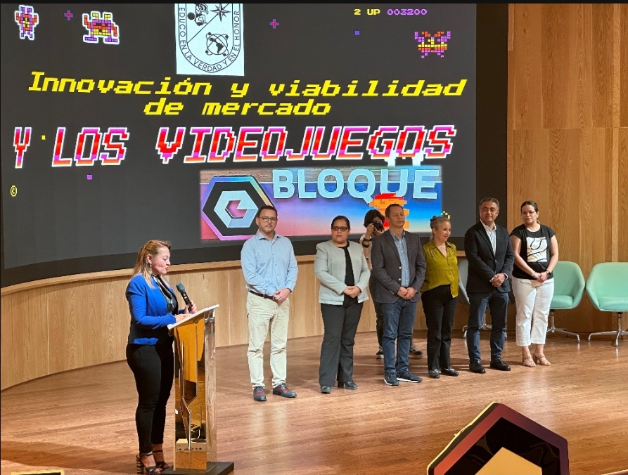 Capacita Bachilleres UAQ a jóvenes en emprendimiento e innovación