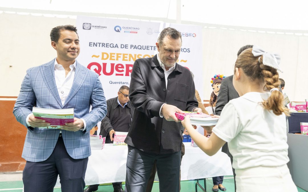 Entrega Gobernador libros que promueven las raíces de Querétaro