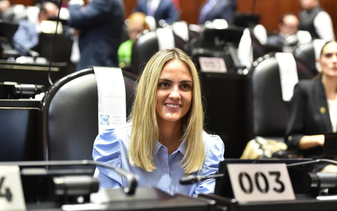 Tania Palacios Kuri presenta iniciativa de reforma constitucional para reducir la brecha salarial de género