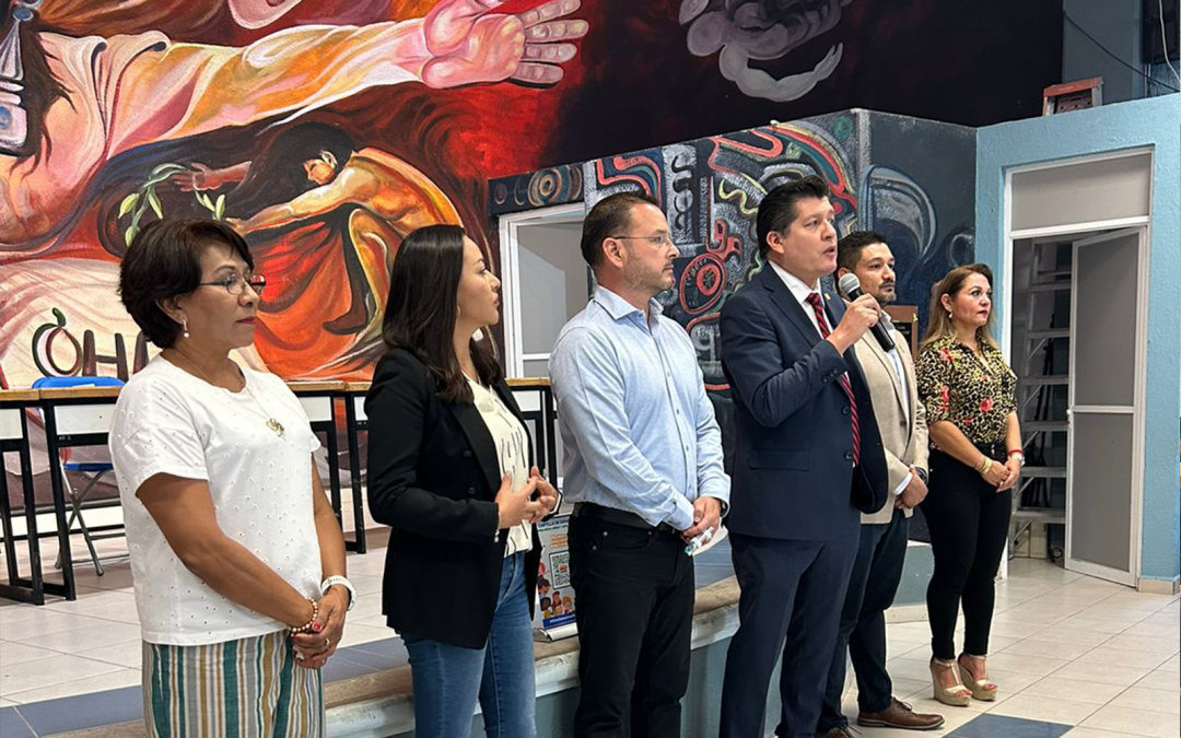 Imparte Bachilleres UAQ y FGR pláticas de prevención del delito