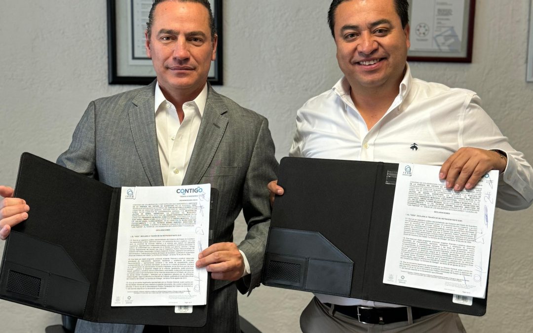 Suman esfuerzos IVEQ y el municipio de Jalpan para mejorar las viviendas