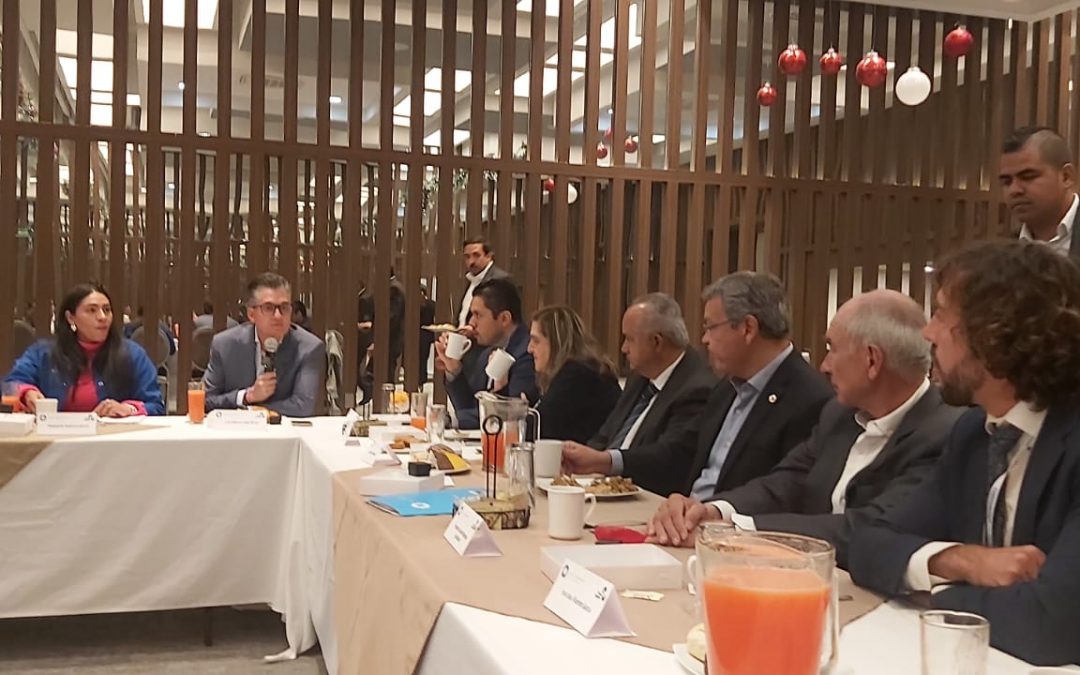 Vocal de la CEA asistió a la presentación de la plataforma Toma Segura