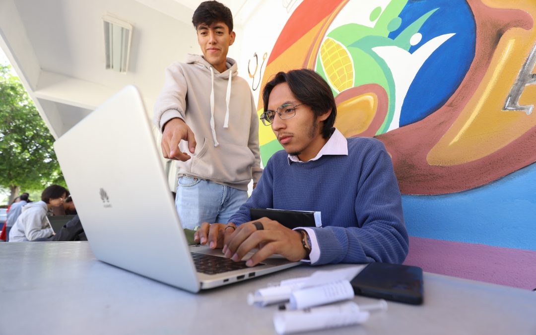 Lidera UAQ formación académica en la entidad