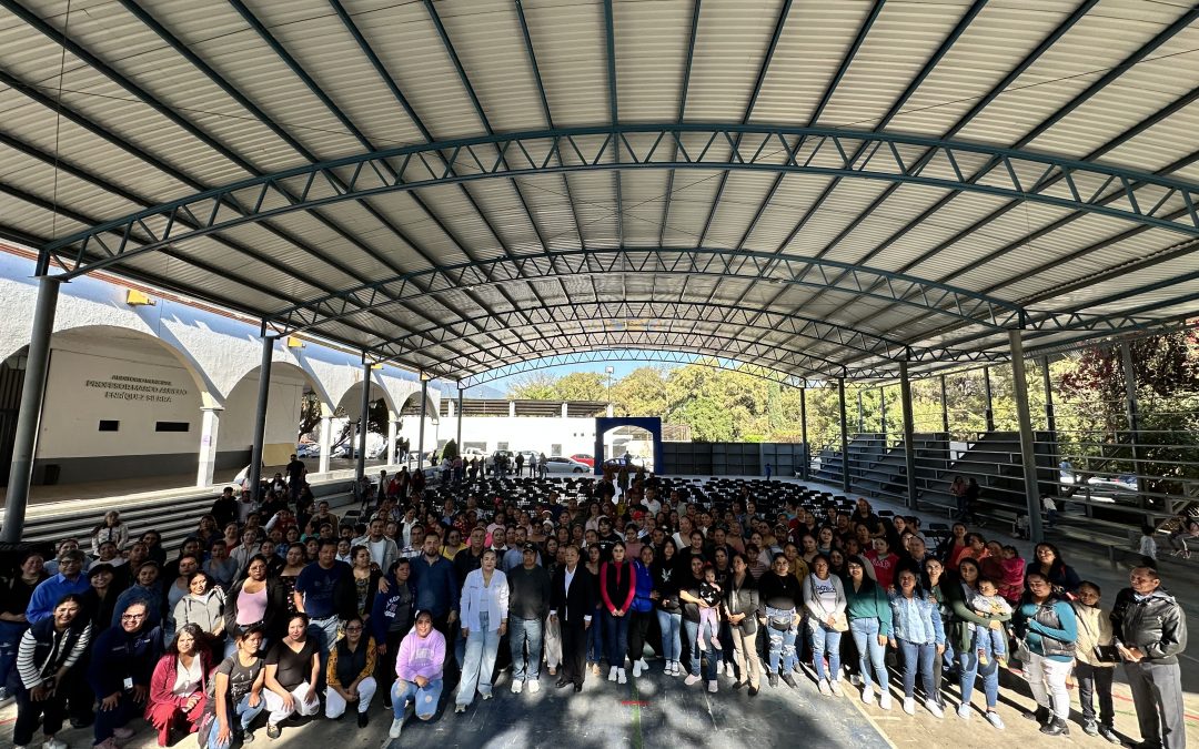 Capacita USEBEQ a 828 docentes en la sierra gorda