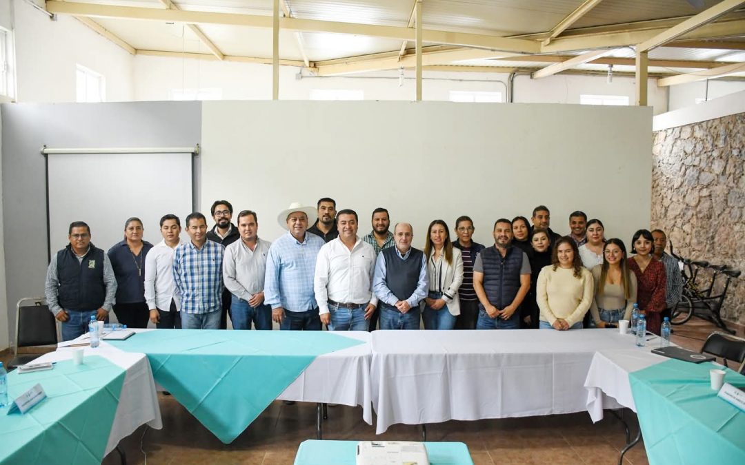 Municipio de Jalpan participa como anfitrión de la capacitación para la elaboración del Plan Municipal de Desarrollo