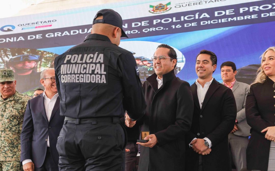 Chepe Guerrero reconoce la valentía y convicción de 123 nuevos policías