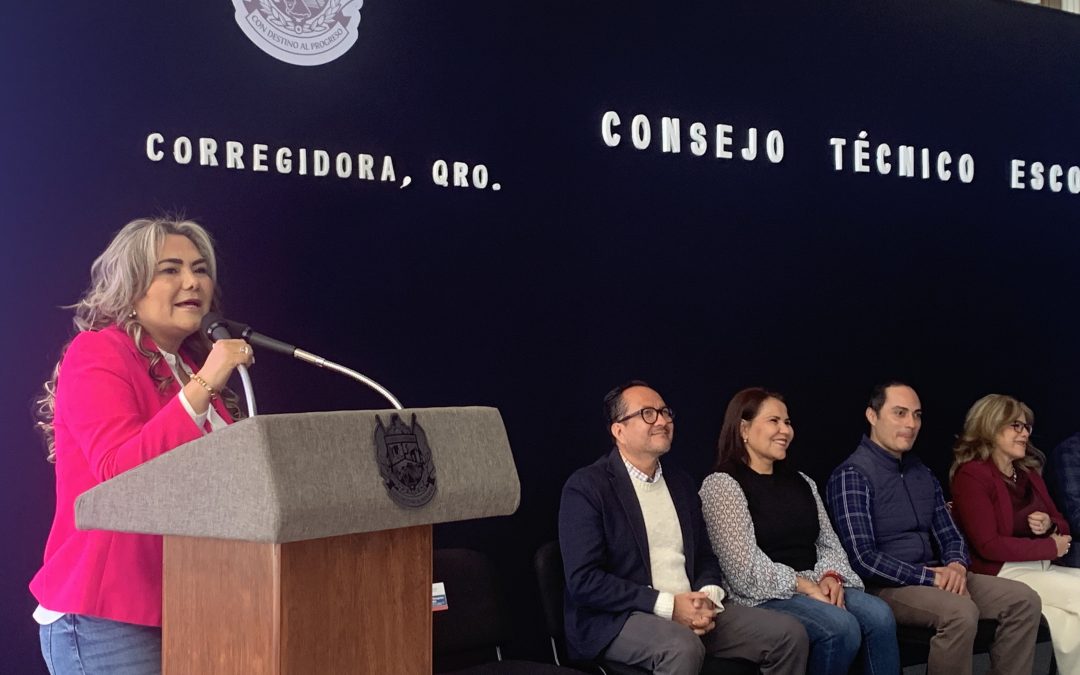 Fortalecen docentes de USEBEQ diseño de planeación didáctica