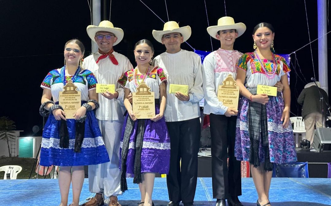 Es alumno UAQ campeón nacional de huapango, en Hidalgo