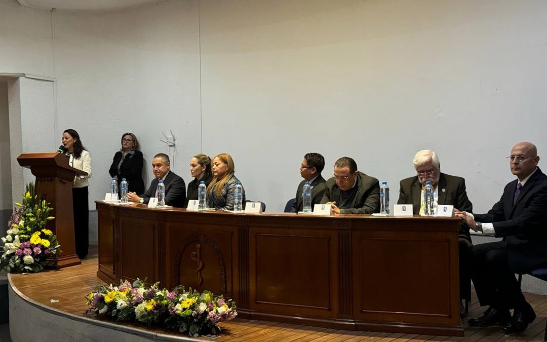 Rinde protesta el Consejo Directivo del Colegio Médico de Querétaro