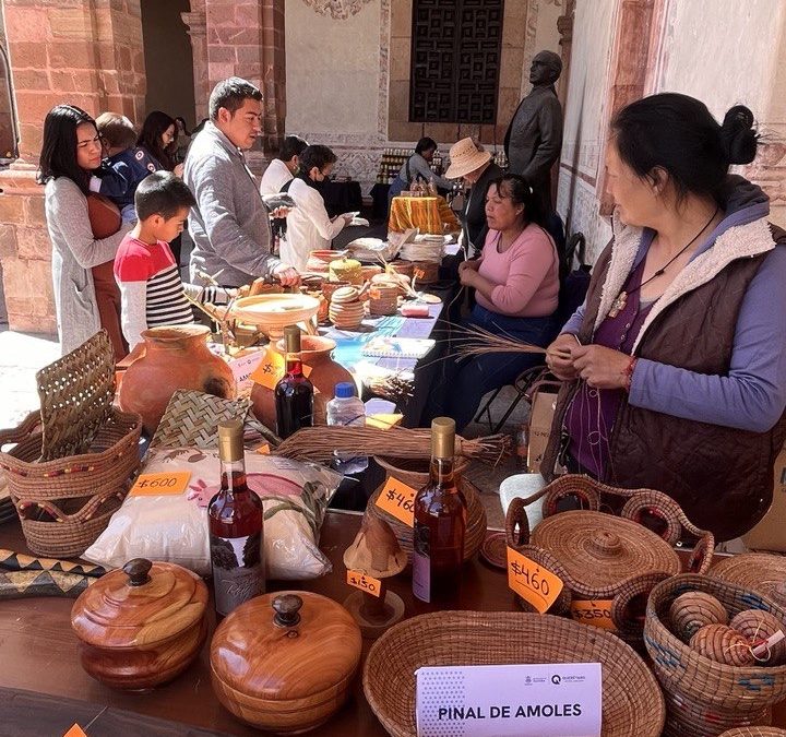 Invita SECULT al Bazar Artesanal Ar Tai dedicado a El Marqués