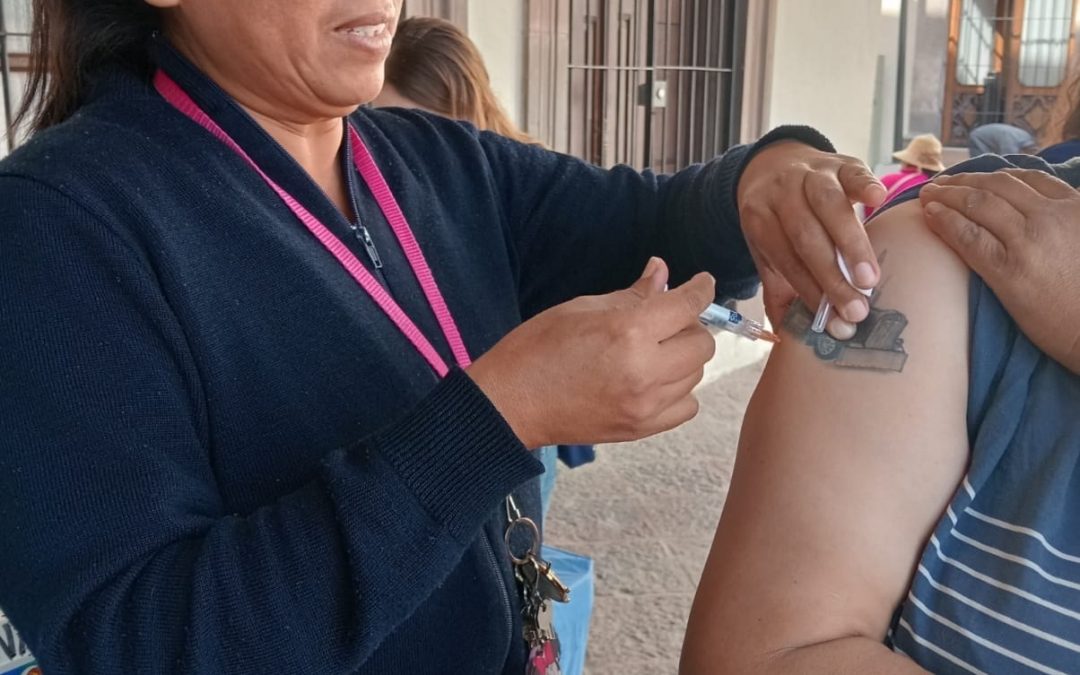 Aplicadas 480 mil 180 dosis de vacuna contra influenza