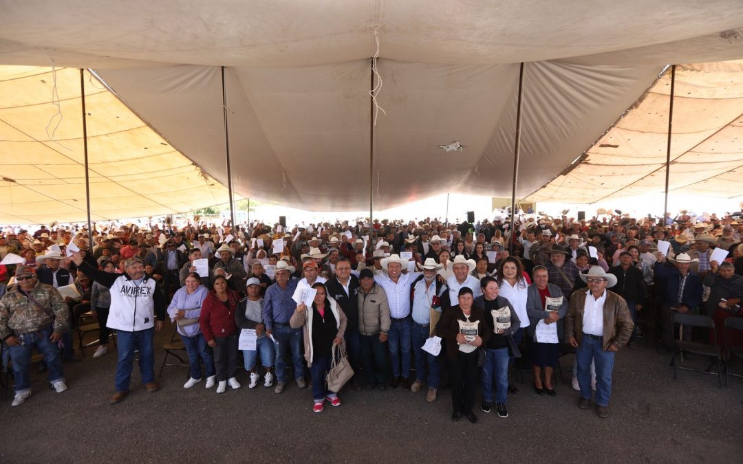 Entrega SEDEA maíz para consumo humano en Huimilpan