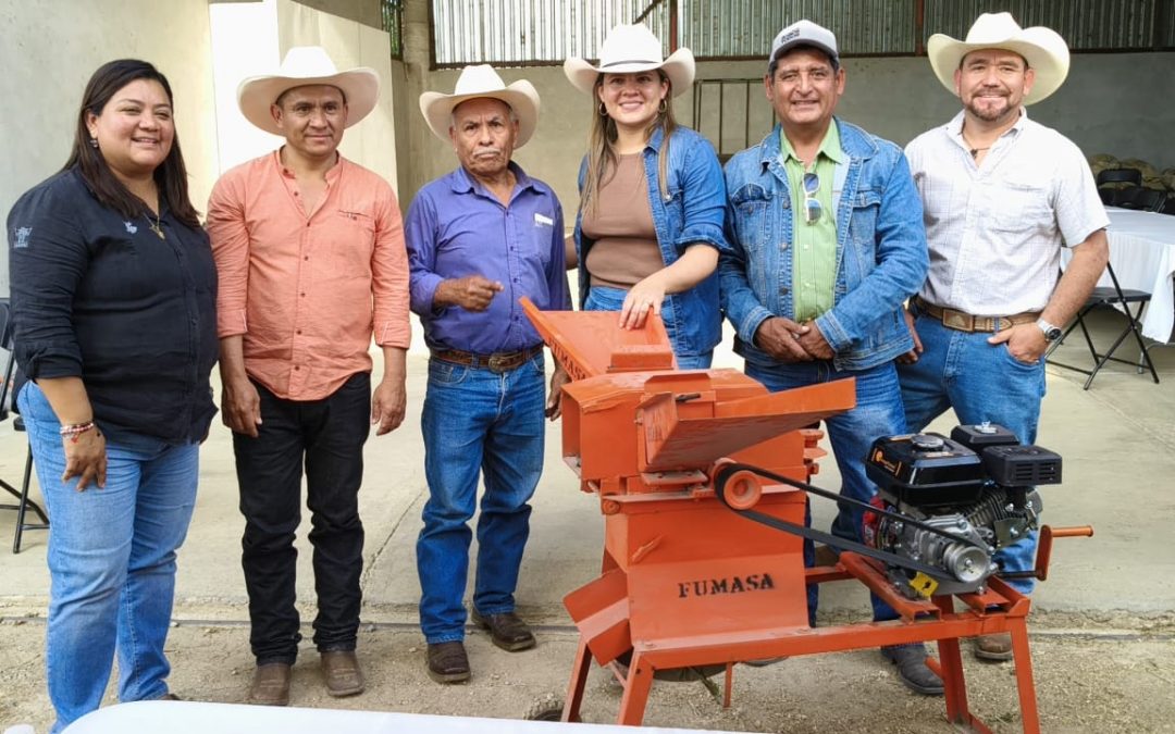 Refrenda Yuni Benítez compromiso compromiso con el sector primario