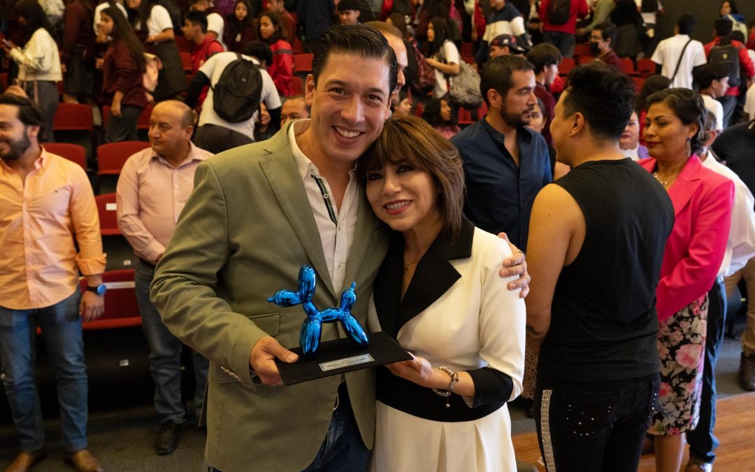 La educación en los jóvenes es la clave para el desarrollo de El Marqués: Rodrigo Monsalvo