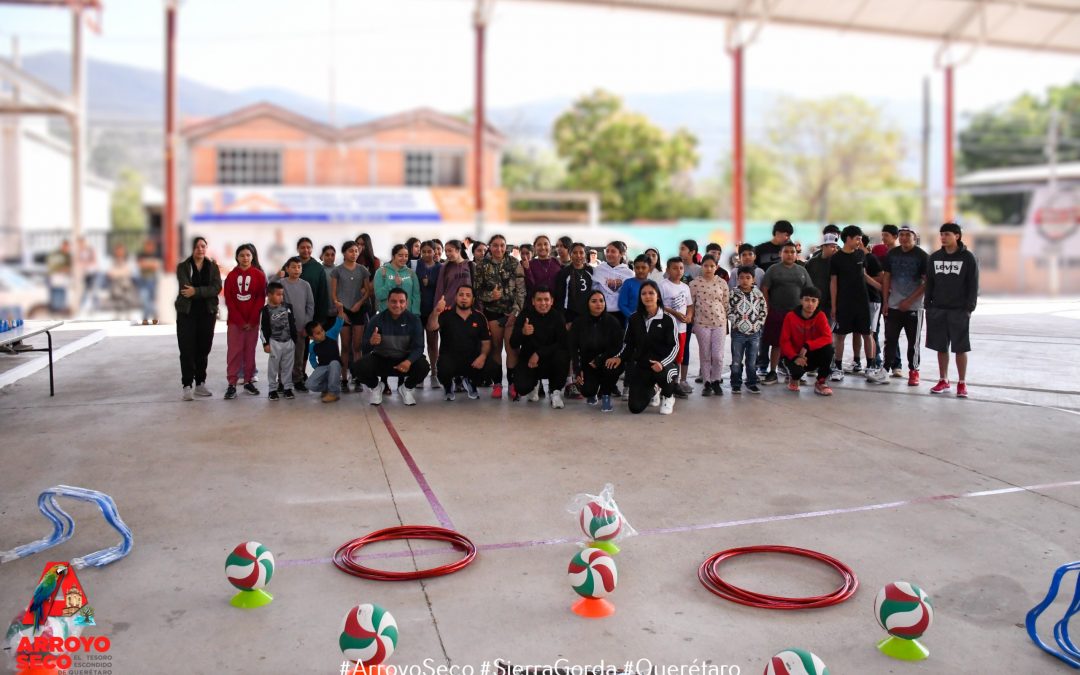 El Gobierno Municipal de Arroyo Seco, encabezado por el Presidente Municipal, Lic. Fernando Sánchez Gil, impulsa el deporte con la inauguración de la Escuela Formativa de Voleibol en Concá