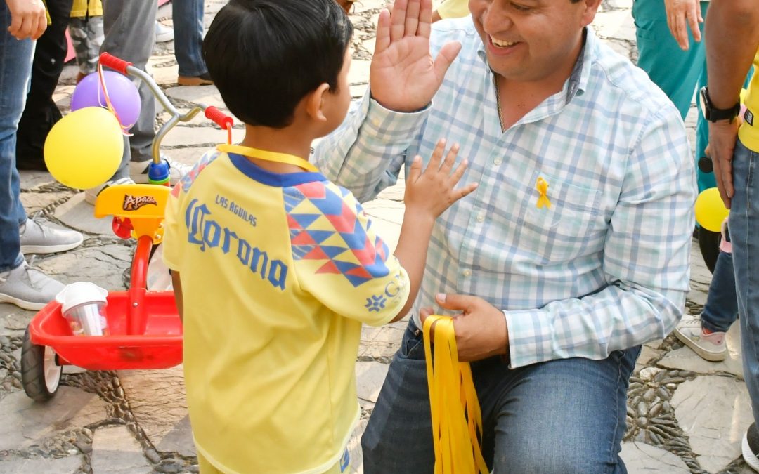 En Jalpan realizan rodada por el Día Mundial de la Lucha contra el Cáncer Infantil